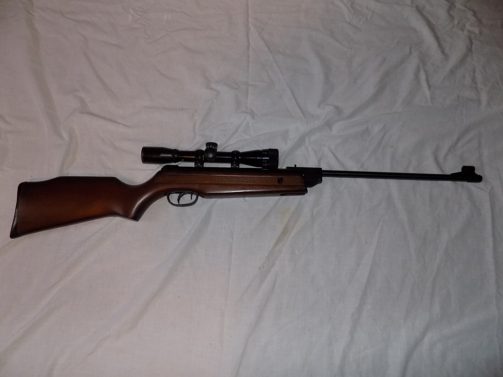 Daisy 130a 177 pellet rifle.JPG