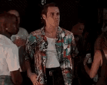 dance-ace-ventura.gif