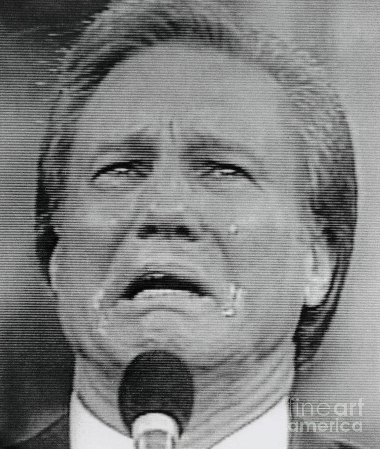 jimmy-swaggart-crying-bettmann.jpg