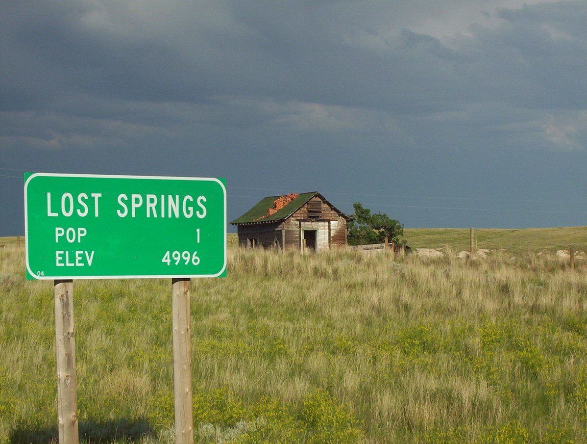 Lost_Springs,_Wyoming.jpg