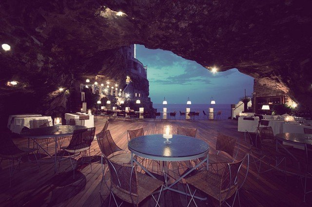 Ristorante Grotta Palazzese, Italy.jpg