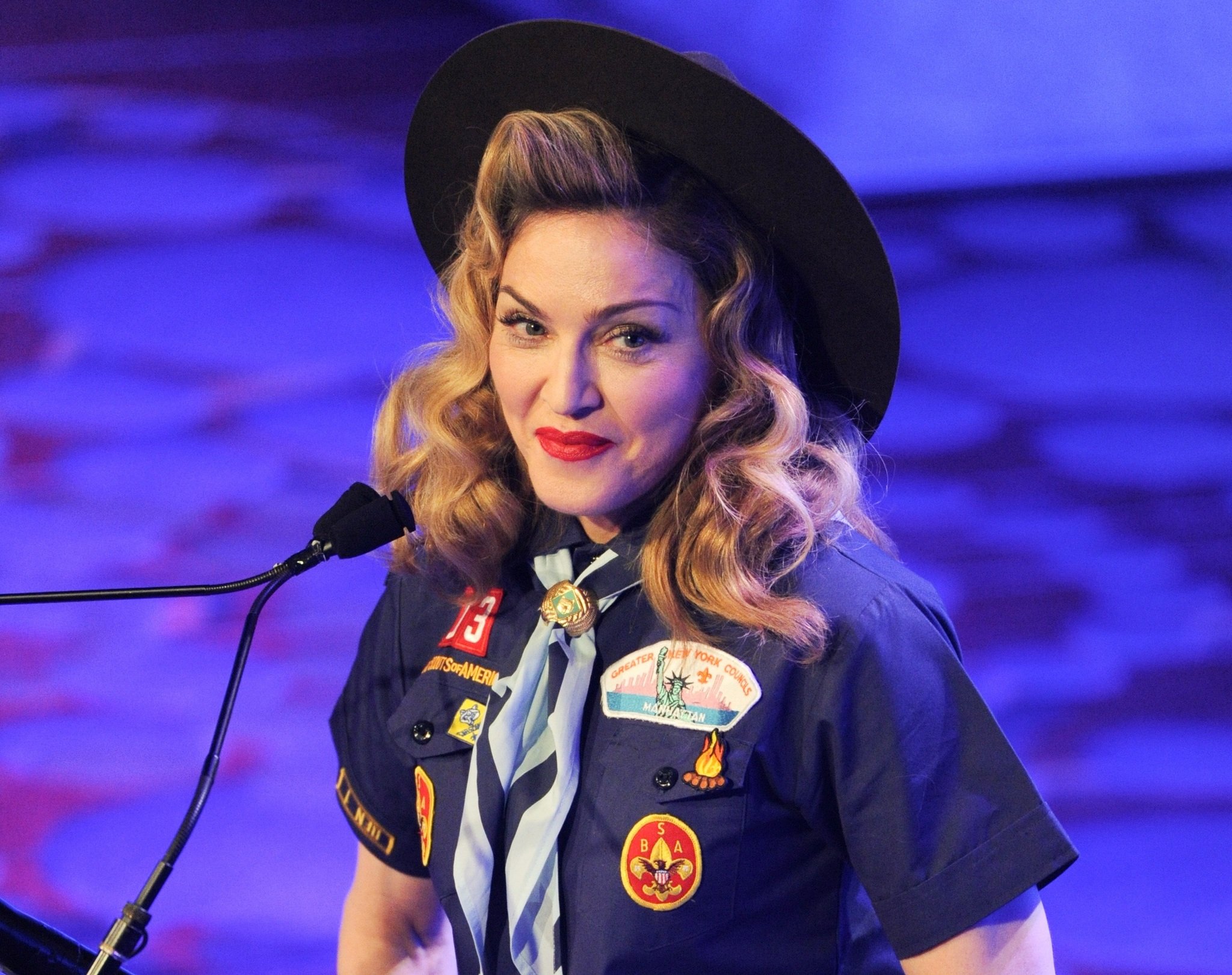 ent-130318-madonna-boy-scouts-smjpg-3abac541238fddcc.jpg