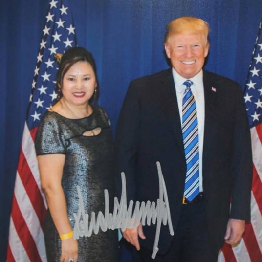 09-Cindy-Yang-President-Trump.w536.h536.jpg