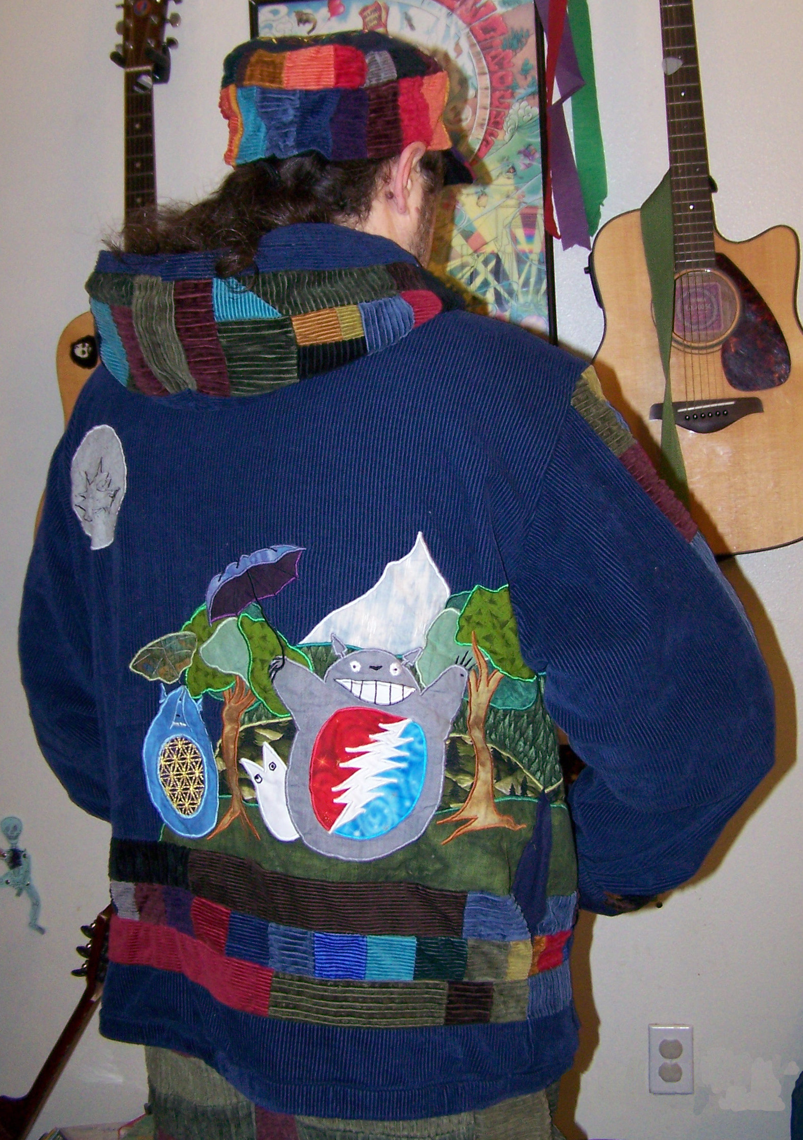 hoodie7.jpg