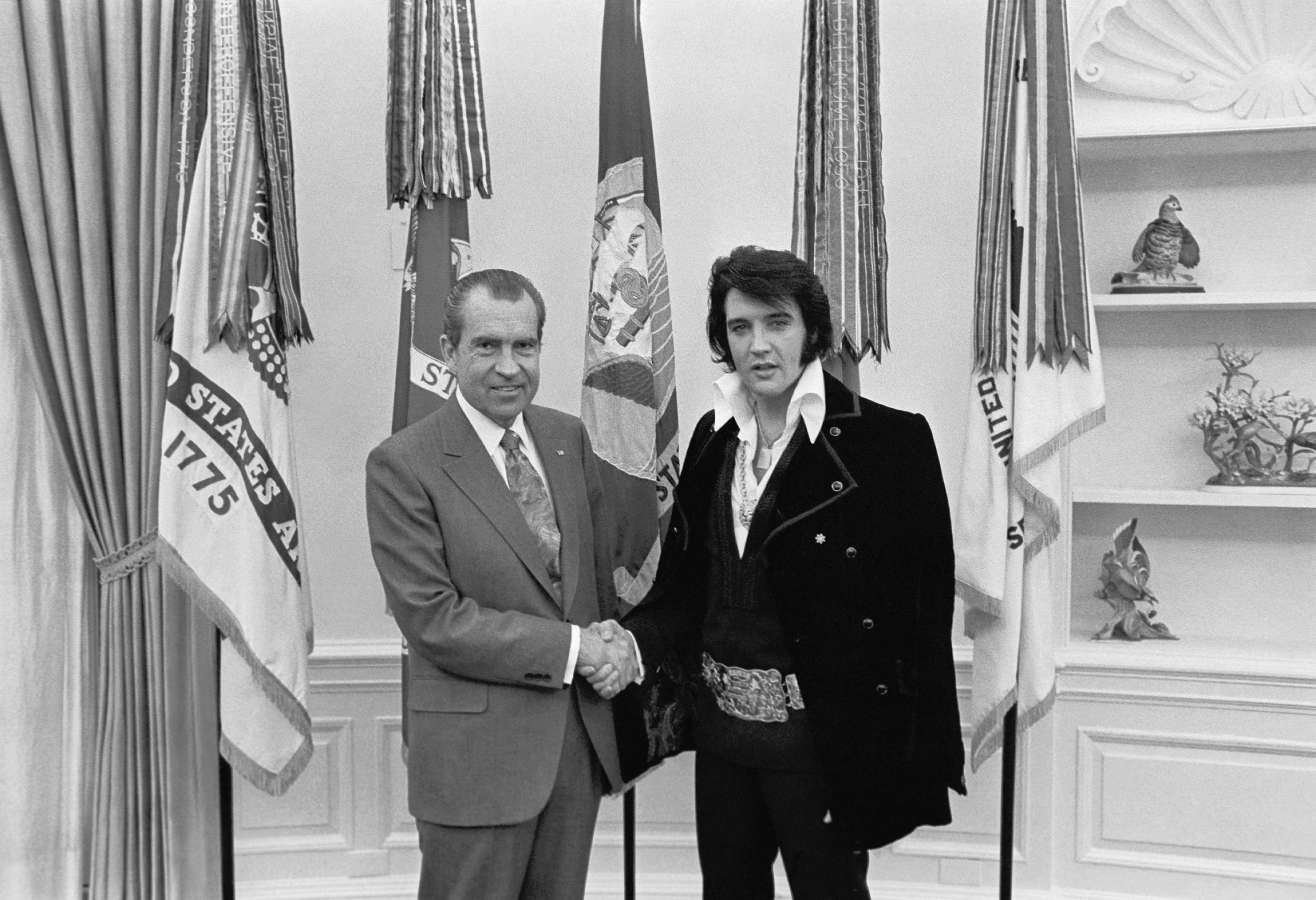 Elvis-nixon.jpg