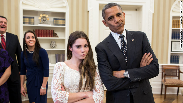 121117023130-obama-with-gymnast-mckayla-maroney-story-top.jpg