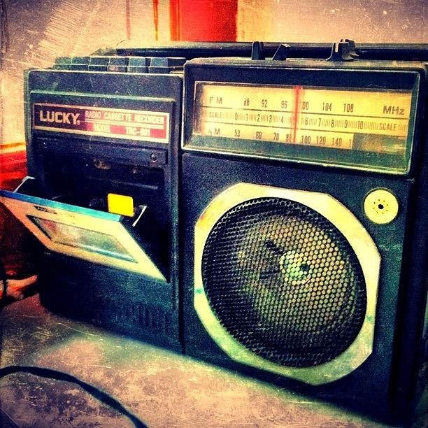 oldschool-radio-music-village-stacy-stylianou.jpg