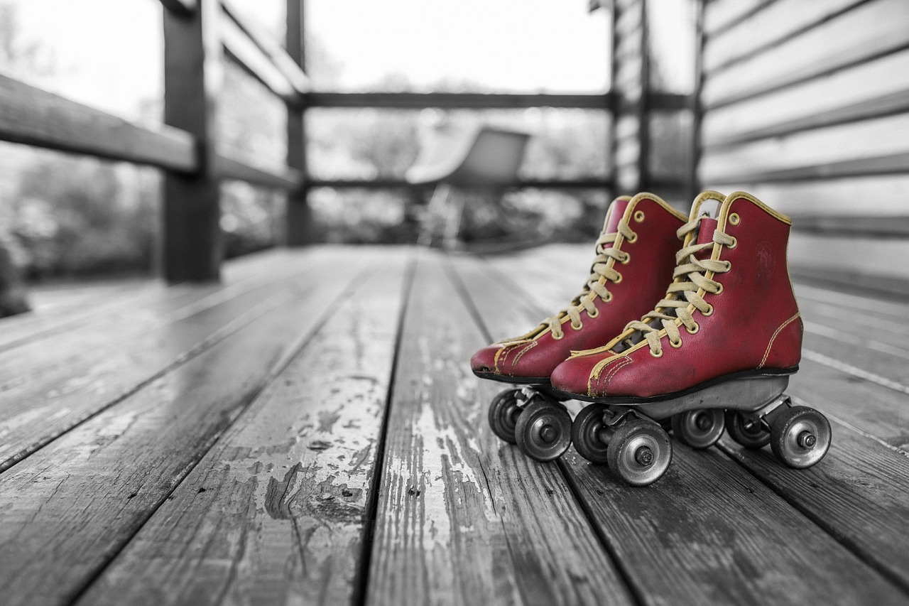 roller-skates-381216_1280.jpg