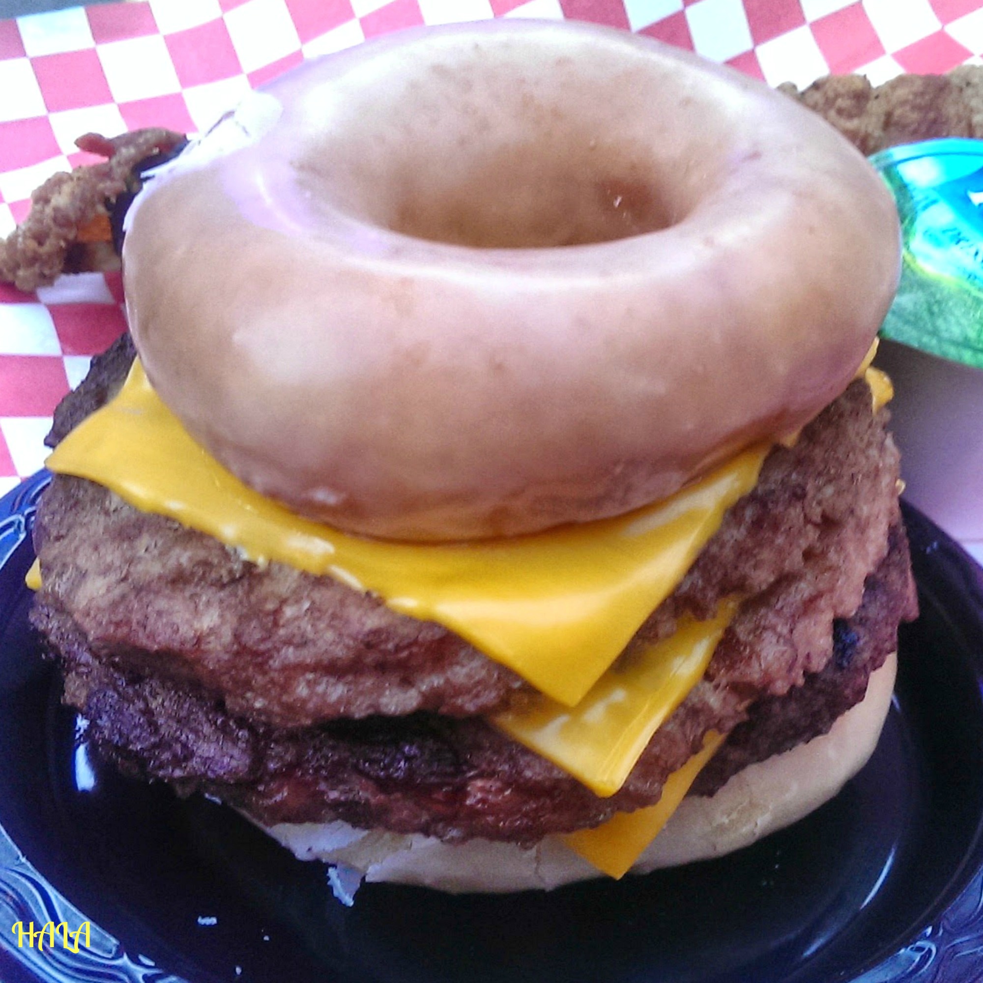 LACF-Krispy-Kreme-Hamburger.jpg