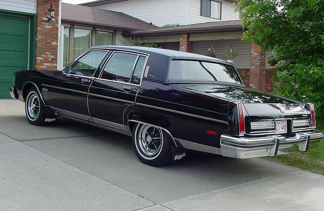 oldsmobile-98-1980-3.jpg