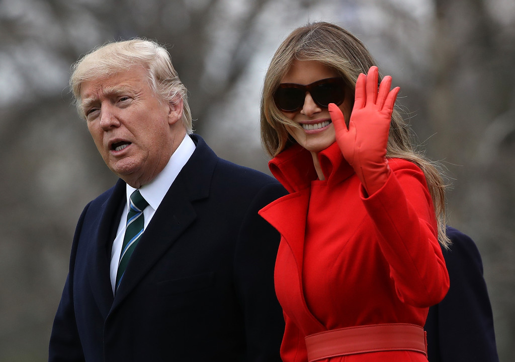 Melania+Trump+Modern+Sunglasses+Square+Sunglasses+F2KmoH8bEIzx.jpg