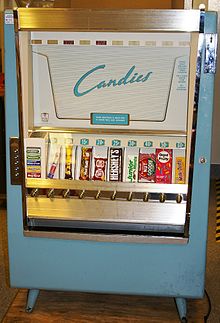 220px-CandiesVendingMachine1952.jpg