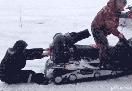 funny-gifs-Eaten-alive.gif
