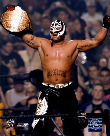 rey-mysterio-photograph-c12233391.jpeg