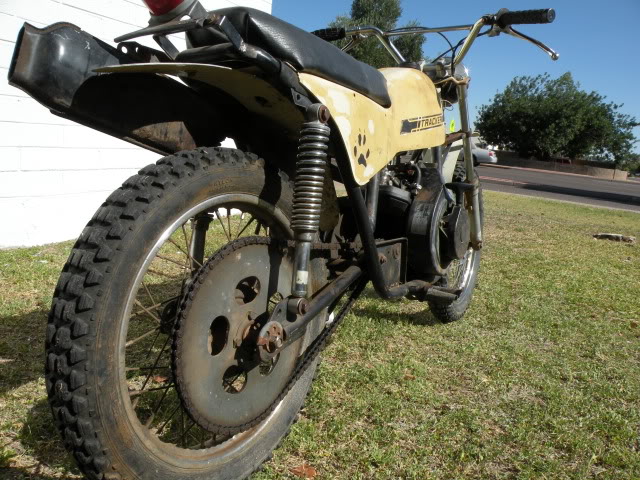 1972Foxtracker010.jpg