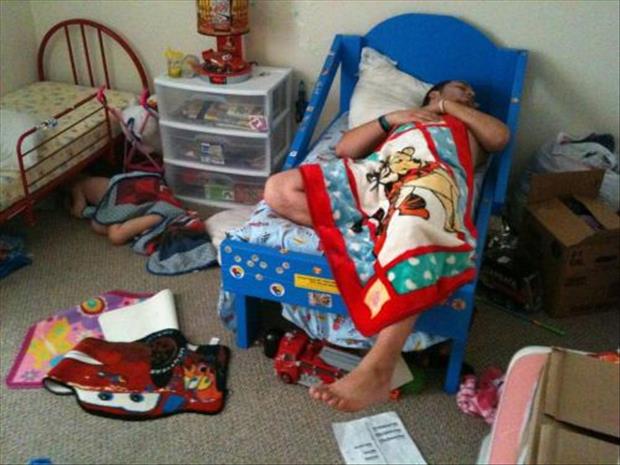 funny-passed-out-drunk-dumpaday-pictures-18.jpg