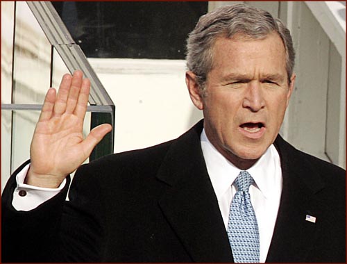 president-george-w-bush-right-hand-inauguration.jpg