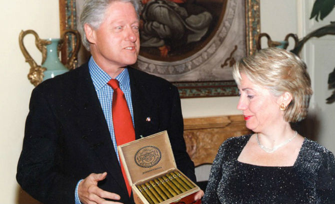 Clintons-With-Cigars.jpg