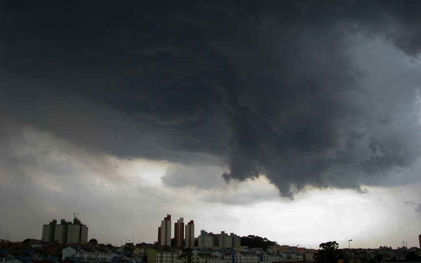 sao-paulo-rain-clo_2486923k_zps3d4571d1.jpg