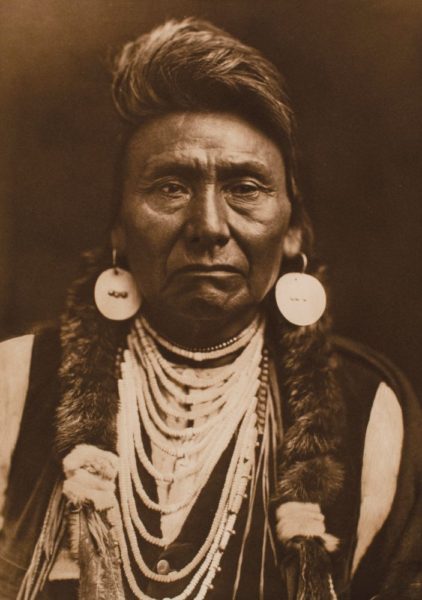 Chief-Joseph-Nez-Perce-1903-resized-422x600.jpg