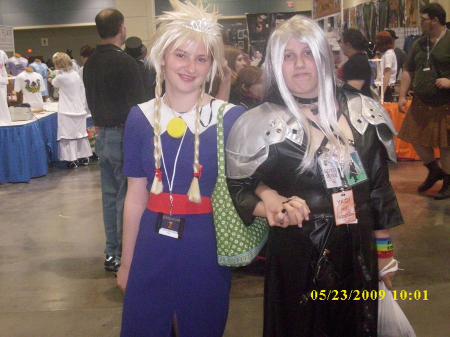 sephiroth_female_cloud_couple_by_confuzed_anime_fan.jpg