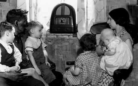 radio_1611745c.jpg