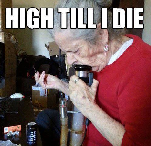 high-till-die-granny-smokes-bong.jpg