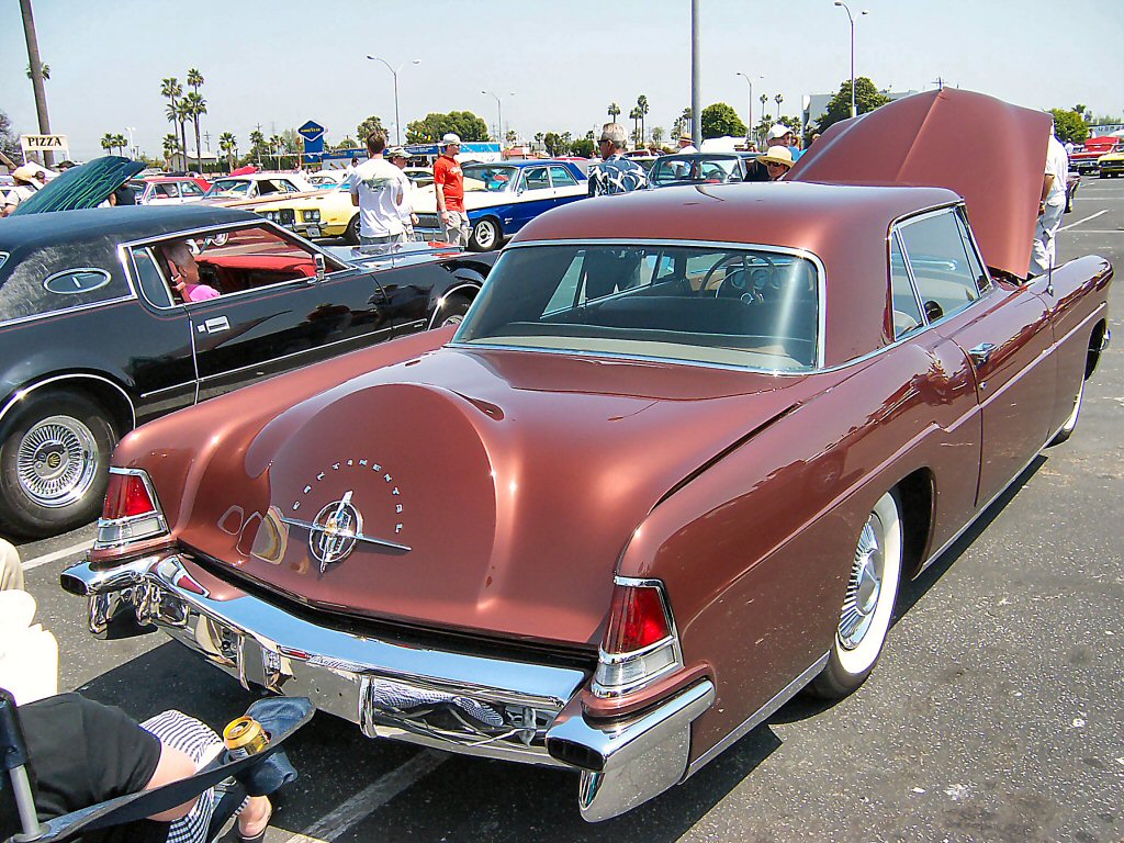 Continental_Mark_II_rear.jpg