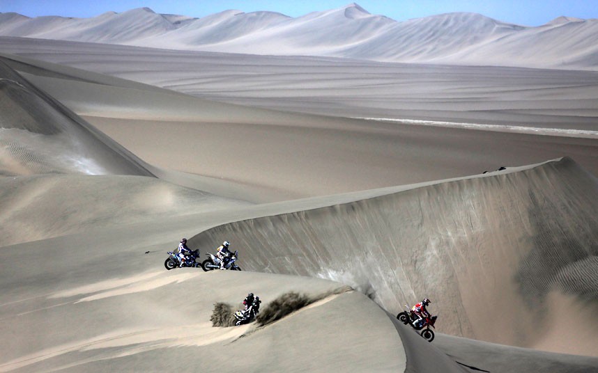 dakar-rally_2444696k_zps23a1c805.jpg