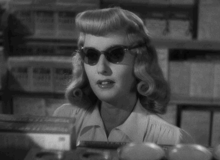 Double_Indemnity-Stanwyk.gif