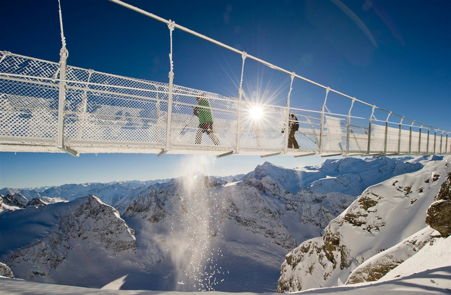 pb-121212-highest-rope-bridge-jsa-921a_photoblog900.jpg